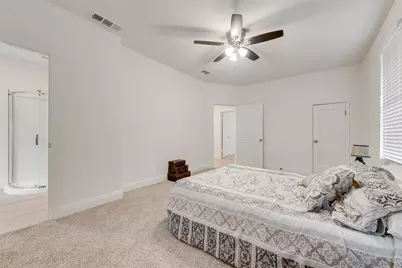 1205 W Arlington Avenue, Fort Worth, TX 76110 - Photo 16