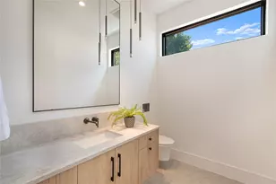 7619 Kenwell St, Dallas, TX 75209 - Photo 32