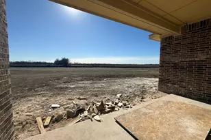 810 Co Rd 200, Valley View, TX 76272 - Photo 8