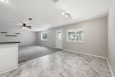 3920 Sanguinet Street, Fort Worth, TX 76107 - Photo 10