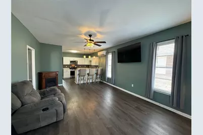 1111 W 7th Street, Cisco, TX 76437 - Photo 6