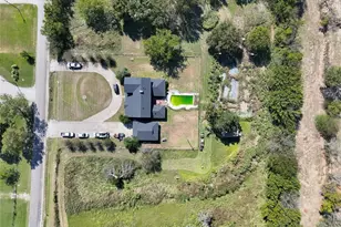 2399 Co Rd 147, Gainesville, TX 76240 - Photo 2