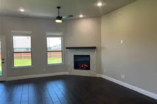 249 Lillian Ln, Waxahachie, TX 75165 - Photo 6