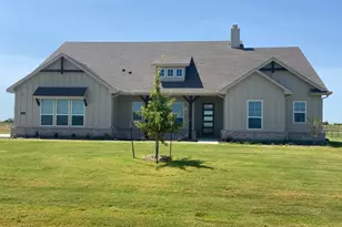 780 Co Rd 200, Valley View, TX 76272 - Photo 1