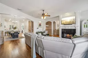 612 Rockingham Dr, Irving, TX 75063 - Photo 8