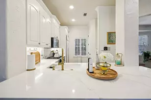 612 Rockingham Dr, Irving, TX 75063 - Photo 12