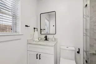 12105 Cox Ln, Dallas, TX 75244 - Photo 18