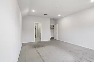 556 Hickory Rdg Dr, Van Alstyne, TX 75495 - Photo 18