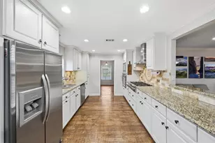 10317 Countess Dr, Dallas, TX 75229 - Photo 8