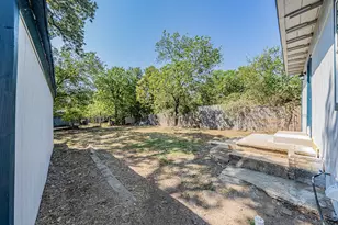 3222 Grayson St, Fort Worth, TX 76119 - Photo 34