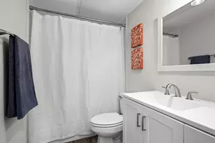 1050 Winterwood Dr, Lewisville, TX 75067 - Photo 22