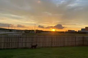 2732 Norite Dr, Fort Worth, TX 76108 - Photo 2