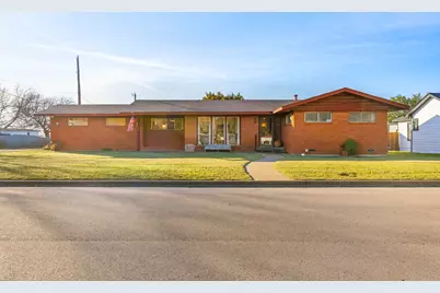910 S Harrison Street, West, TX 76691 - Photo 1