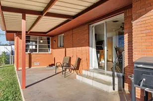 910 S Harrison St, West, TX 76691 - Photo 28