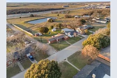 910 S Harrison Street, West, TX 76691 - Photo 38