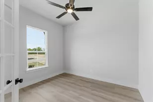 532 Lantana Dr, Weatherford, TX 76085 - Photo 6