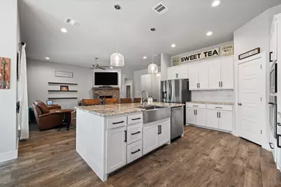 1028 Resolute Road, Millsap, TX 76066 - Photo 14