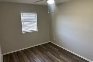 2425 Parkside, Irving, TX 75061 - Photo 4