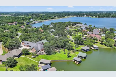 214 Kiowa Drive E, Lake Kiowa, TX 76240 - Photo 6