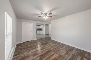 1224 Colvin St, Fort Worth, TX 76104 - Photo 12