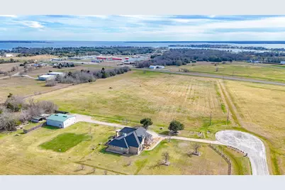 285 Cowboy Way, Corsicana, TX 75109 - Photo 8