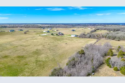 285 Cowboy Way, Corsicana, TX 75109 - Photo 14