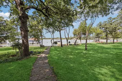 5808 Lakeside Drive, Fort Worth, TX 76179 - Photo 8