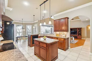 5808 Lakeside Dr, Fort Worth, TX 76179 - Photo 22