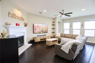 1952 Sunny Side Dr, Little Elm, TX 75068 - Photo 10