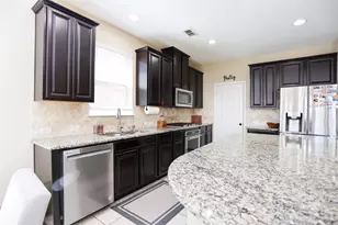 1952 Sunny Side Dr, Little Elm, TX 75068 - Photo 16