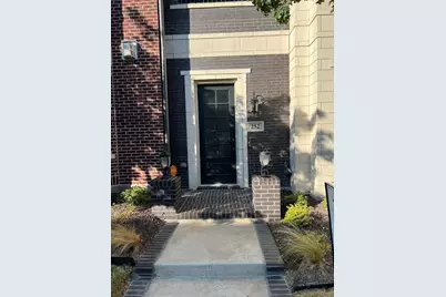 252 Crockett Street, Roanoke, TX 76262 - Photo 2