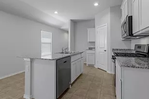 540 Shaded Grv Dr, Denton, TX 76259 - Photo 4