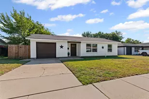 5108 Nancy Ln, North Richland Hills, TX 76180 - Photo 2