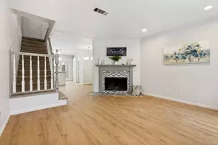 617 Carriagehouse Ln, Garland, TX 75040 - Photo 2