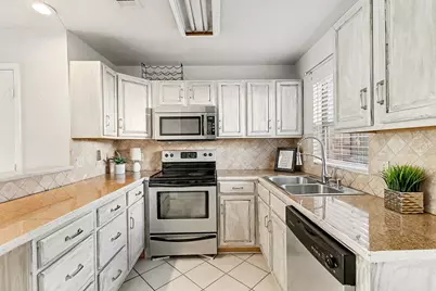 617 Carriagehouse Lane #3E, Garland, TX 75040 - Photo 12