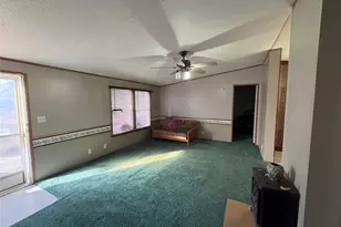 8461 Longhorn Dr, Justin, TX 76247 - Photo 4