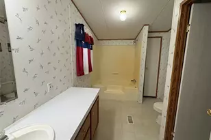 8461 Longhorn Dr, Justin, TX 76247 - Photo 8