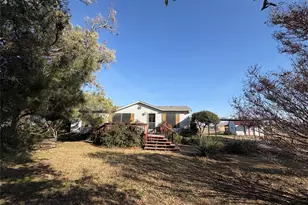 8461 Longhorn Dr, Justin, TX 76247 - Photo 2