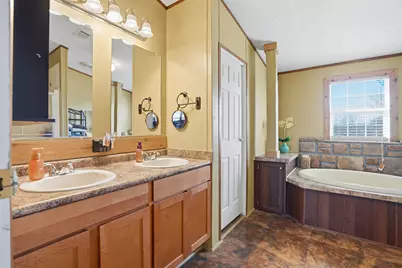 224 Cactus Ridge Court, Springtown, TX 76082 - Photo 22