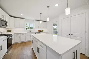 401 Long Pines Dr, McKinney, TX 75071 - Photo 12