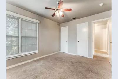 800 Thersa Drive, River Oaks, TX 76114 - Photo 8