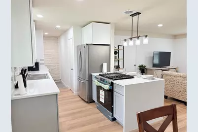 522 Milky Way, Garland, TX 75040 - Photo 6