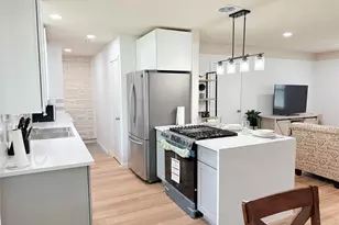 522 Milky Way, Garland, TX 75040 - Photo 6