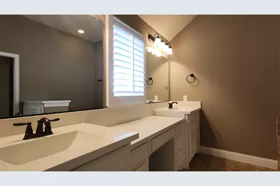 5621 Grove Cove Drive, McKinney, TX 75071 - Photo 18