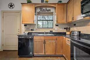 2410 S 2nd, Waco, TX 76706 - Photo 4