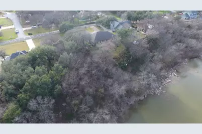 7910 Ravenswood Road, Granbury, TX 76049 - Photo 18