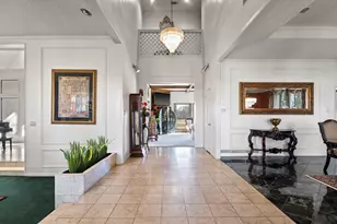 201 Country Club Dr, Mt Pleasant, TX 75455 - Photo 4