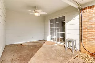 2730 Moonriver Ln, Farmers Branch, TX 75234 - Photo 22