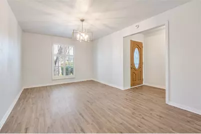 2730 Moonriver Lane, Farmers Branch, TX 75234 - Photo 4