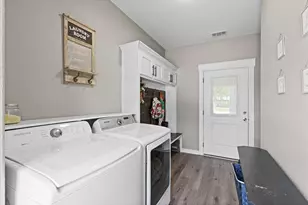 710 Valek Rd, Ennis, TX 75119 - Photo 22